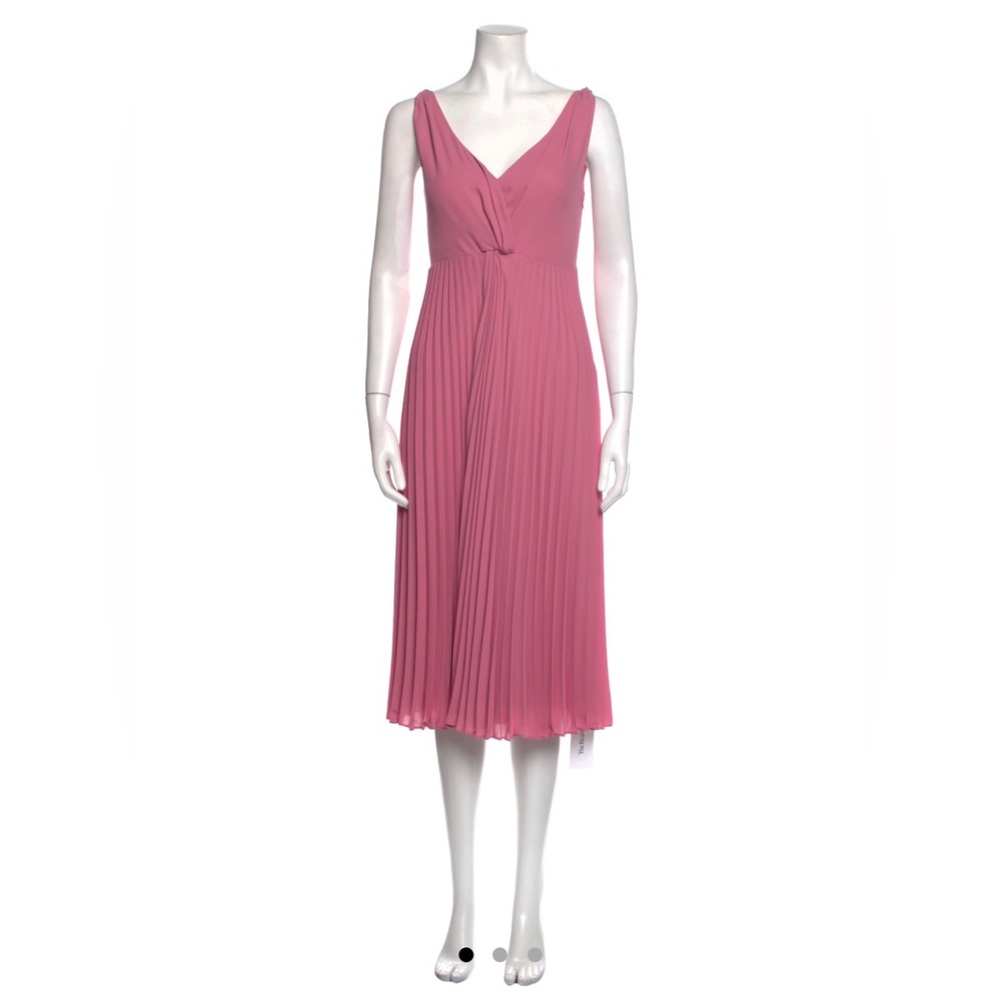 Vince dress new with tags; condition pristine.